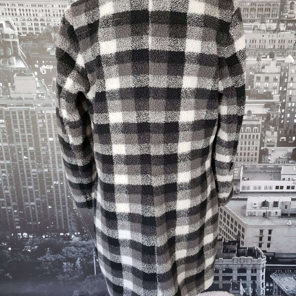 French Connection Coat - Picture 4 of 9